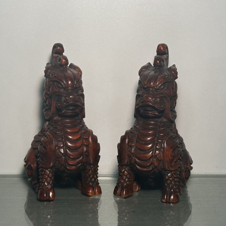 Chinese Wooden Carved A Pair Dragon Statue Unicorn Wood Home Decor Sculpture Art