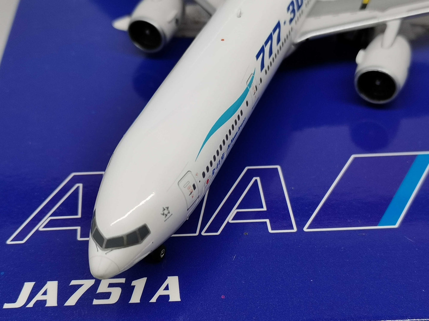 1:400 Phoenix ANA BOEING B777-300ER Airplane Diecast Aircraft Plane Model