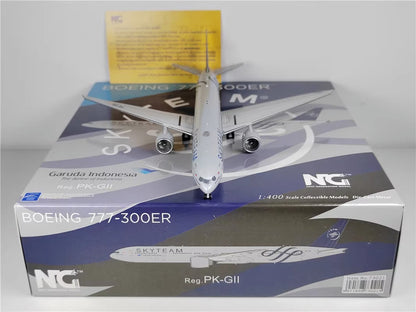 1:400 NG Model Garuda Indonesia SKYTEAM BOEING 777-300ER Airplane Diecast Model