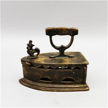 Old Chinese Brass Copper Handmade Old-fashioned Iron Statue