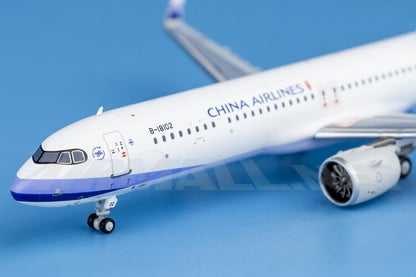 11cm 1:400 HYJLwings China Airlines A321-200 B-18102 Diecast Aircraft Model