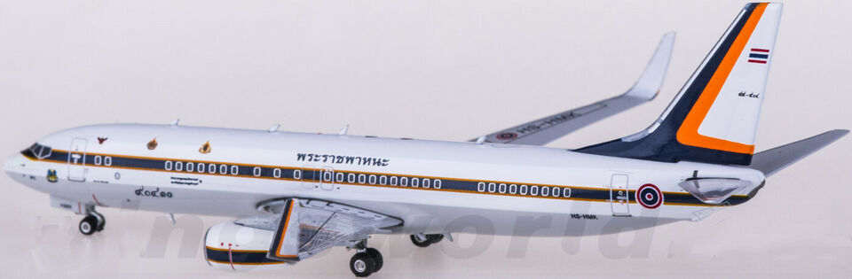 1:400 Phoenix RTAF BOEING 737-800 Passenger Airplane Diecast Aircraft Model
