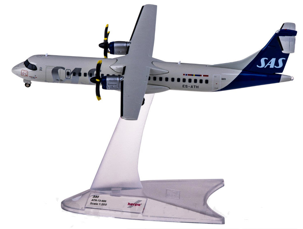 1:200 Herpa SAS ATR-72-600 Passenger Airplane Diecast Aircraft Plane Model