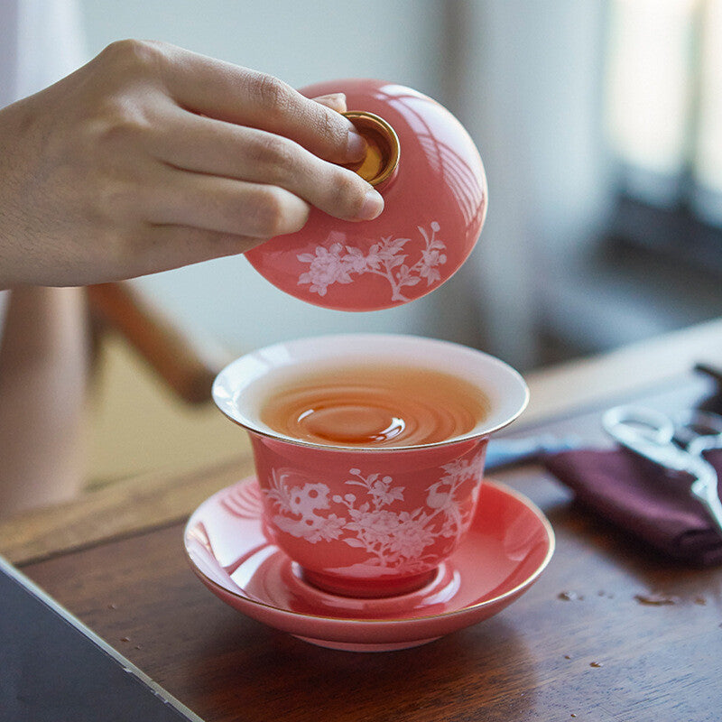 160ml Porcelain Gaiwan Flower Relief Sancai Bowl Saucer Ceramic Tureen Lid Gift