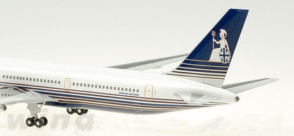 1:200 28CM Hogan Britannia BOEING 767-300ER Passenger Airplane ABS Plastic Model