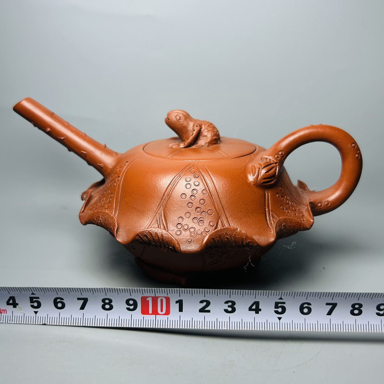 Vintage Chinese Yixing Purple Clay Teapot Zisha Ceramic Lotus Leaf Frog Teaware