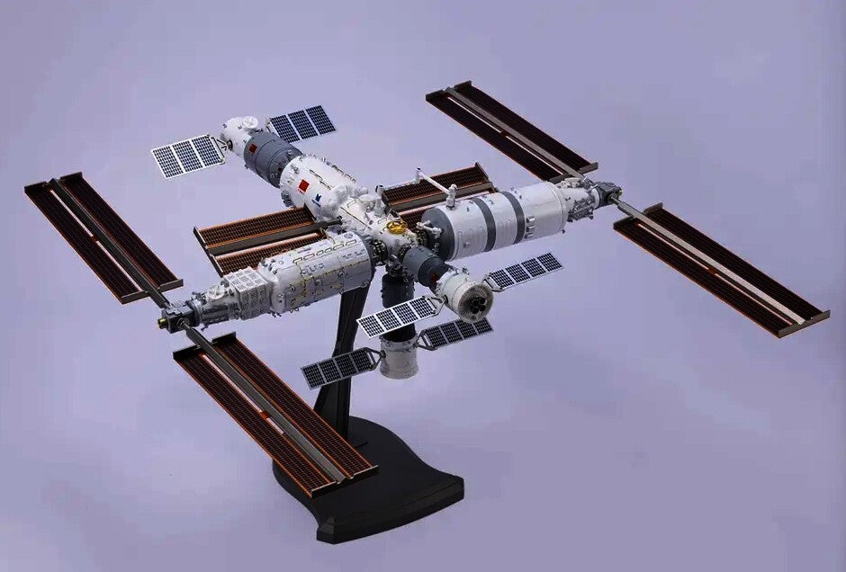1:90 51CM CASC China Tianzhou Space Station Diecast Aerospace Model