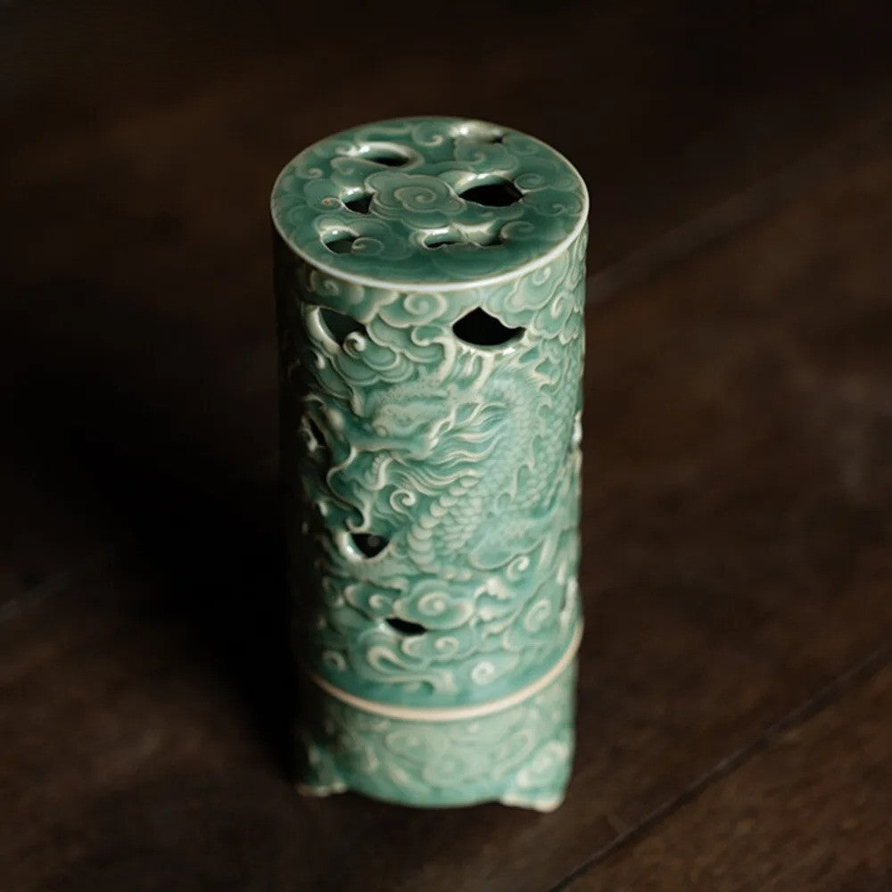 Yue Kiln Celadon Incense Burner Three Legged Dragon Cloud Aromatherapy Furnace
