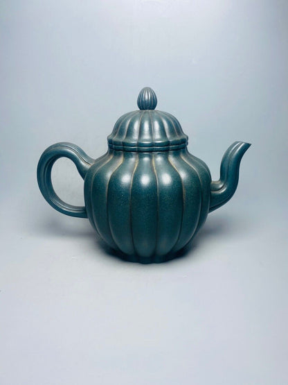 Chinese Yixing Zisha Clay Handmade Exquisite Teapot （筋纹 底款：王小平）