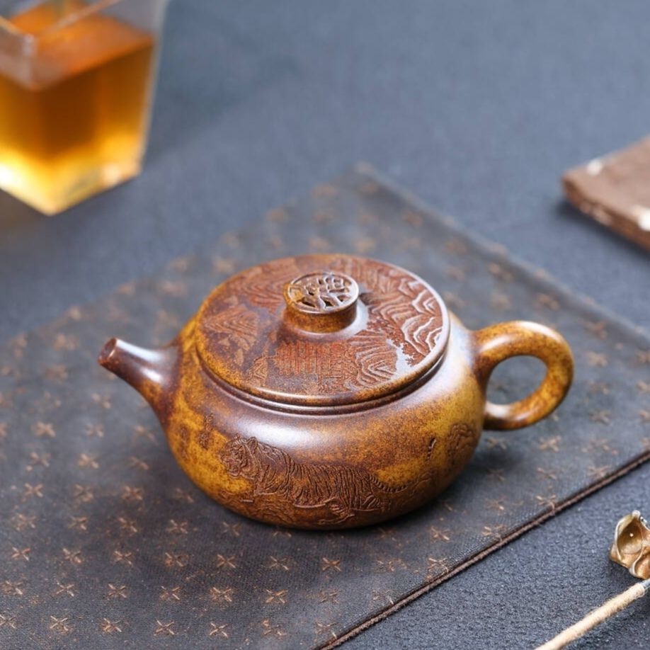 Yixing Zisha Teapot Dragon Tiger Carved Longgu Jinsa Clay 300ml Tea Pot