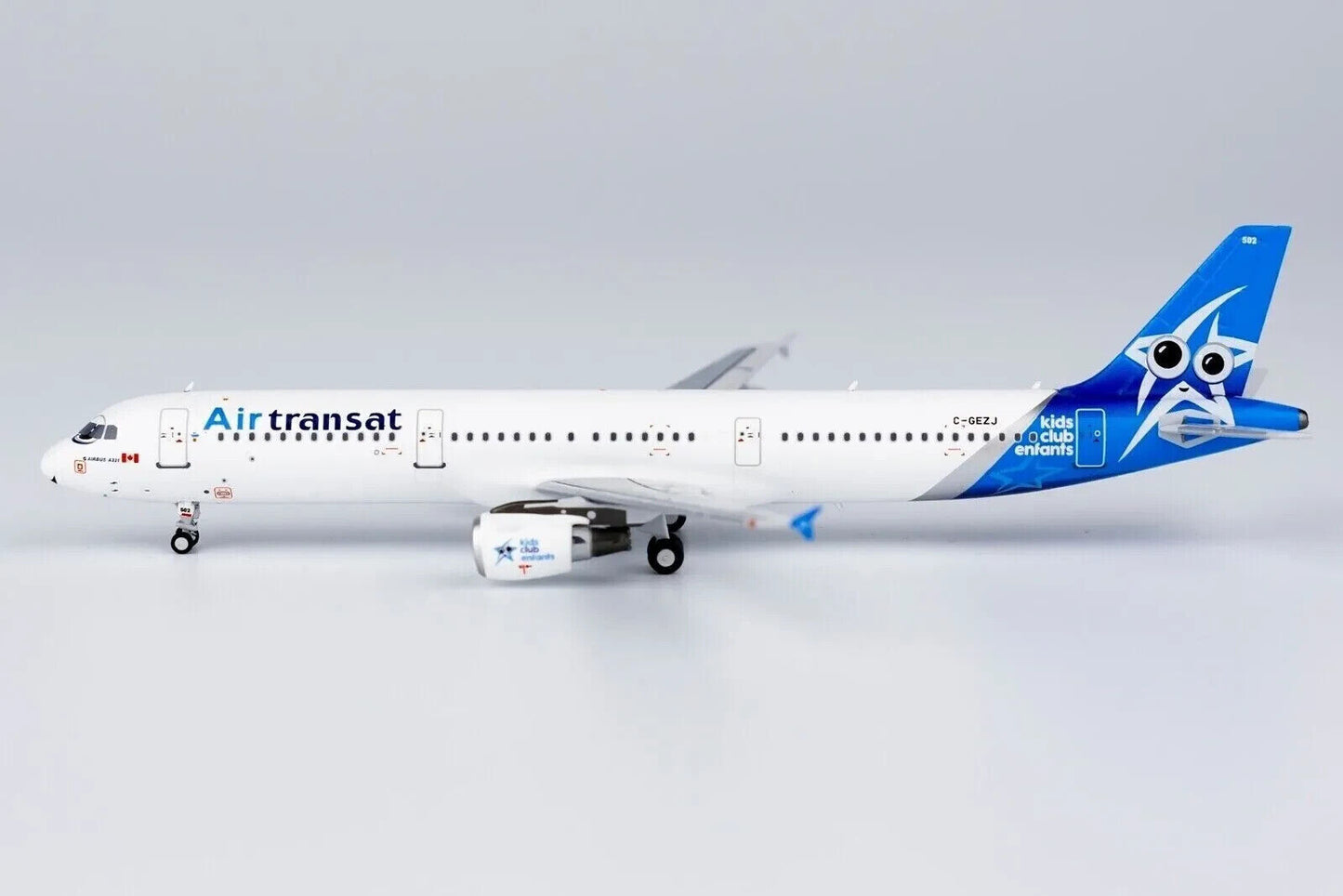 1:400 NG Model Air Transat AIRBUS A321 Passenger Airplane Diecast Aircraft Model
