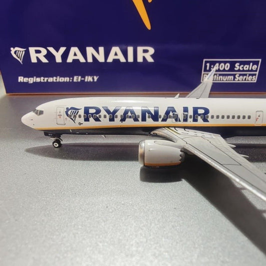 1:400 Phoenix Ryanair Boeing 737 MAX 8 Airplane Diecast Aircraft Plane Model