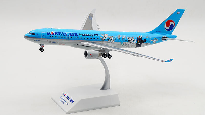 1:200 30CM JC WINGS KOREAN AIR AIRBUS A330-200 Passenger Airplane Diecast Model