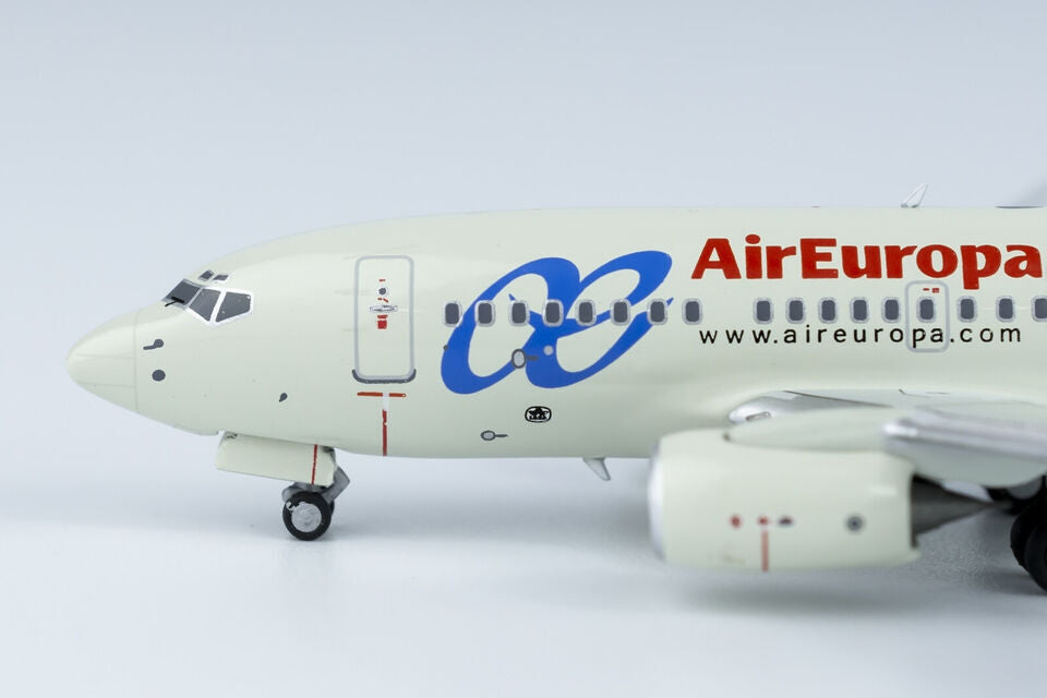 1:400 NG Model Air Europa BOEING 737-600 Passenger Plane Diecast Aircraft Model