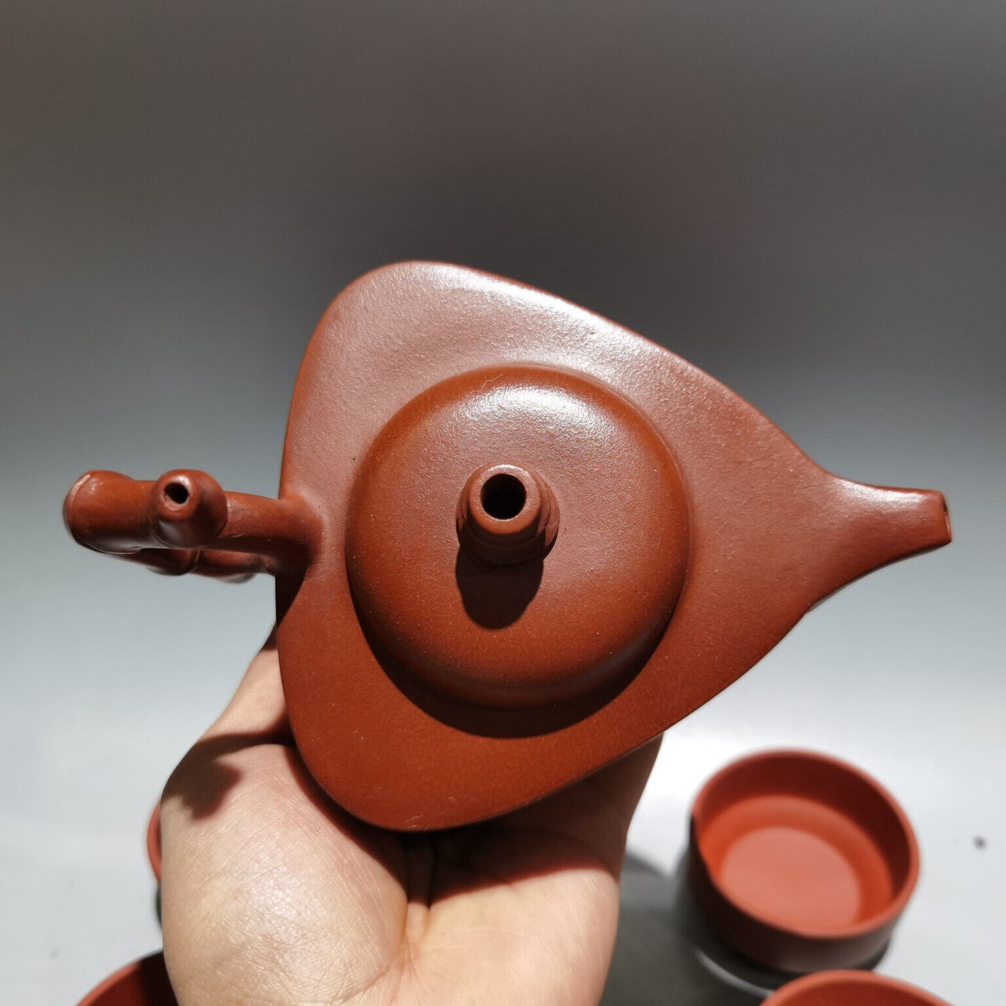 Chinese Yixing Zisha Clay Handmade Exquisite Teapot （矮竹舟套壶 低款：朱可心 )