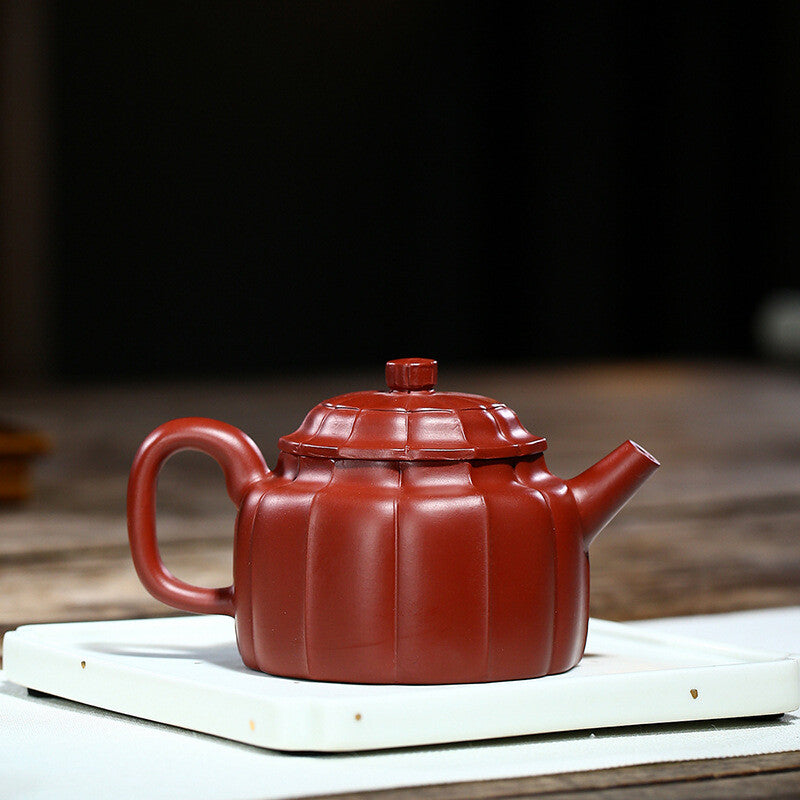 China Yixing Zisha Pottery Clovershrub Clay Handmade 200cc Tendon Grain Teapot