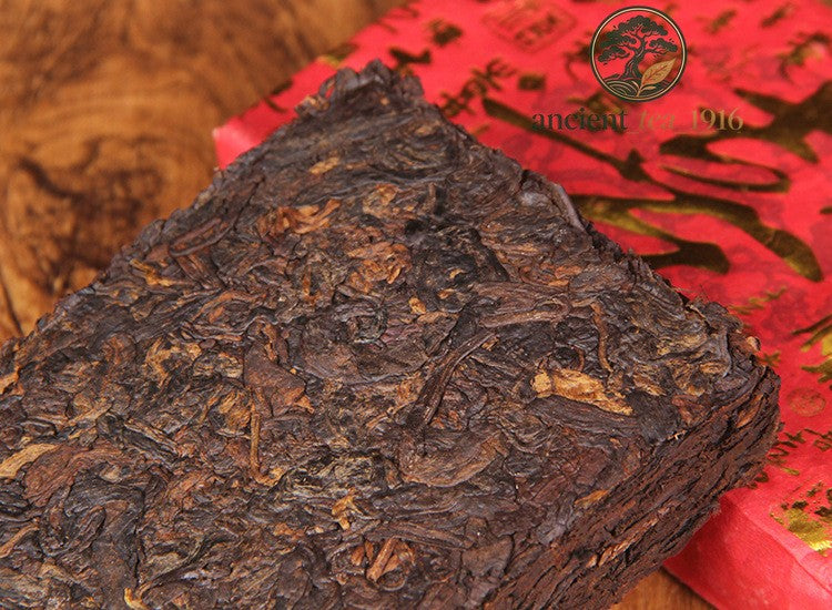 250g 2017 Menghai Ripe Tea Brick Ancient Tree Aged Pu Erh Tea