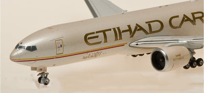 1:400 Phoenix Etihad Airways Boeing 777F Airplane Diecast Aircraft Plane Model