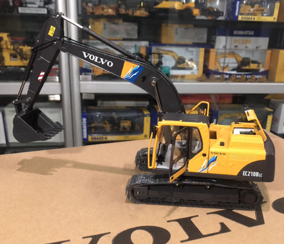 1:35 VOLVO EC210BLC Crawler Hydraulic Excavator Construct Machine Diecast Model