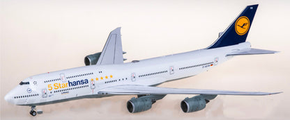 1:200 SQ Wings Lufthansa Boeing 747-8 Passenger Airplane Diecast Plane Model