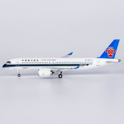 1:200 Southern CCP China Southern Comac C909 B-657J Airplane Diecast Model