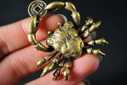 Brass Antique Treasure Crab Small Ornament Tea Pet Pendant Statue Collected