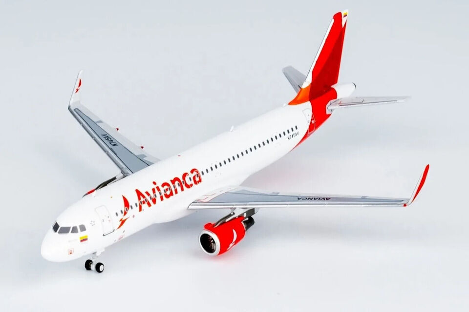 1:400 NG Model Avianca AIRBUS A320 Passenger Airplane Diecast Aircraft Model