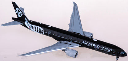 1:400 JC Wings AIR NEW ZEALAND BOEING B777-300ER Flap Down Plane Diecast Model
