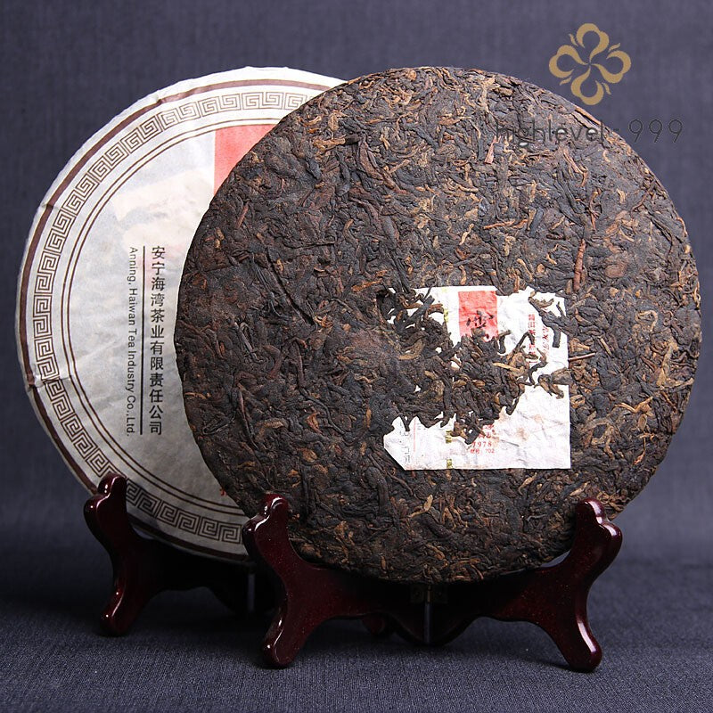 2007 Haiwan 7978 Shu Pu-erh Tea Aged Tree Ripe Puerh Tea Cake 357g