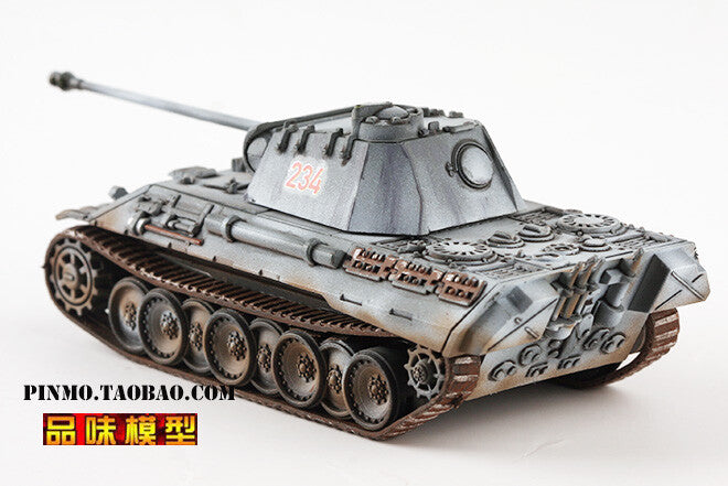 1/72 German Panther Tank Model Painting in Winter
