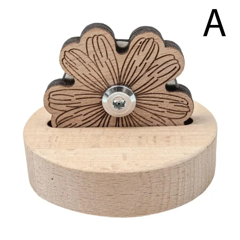 Thread Cutters Wooden Flower Daisy Desktop Carving DIY Cross Stitch Sewing Tools