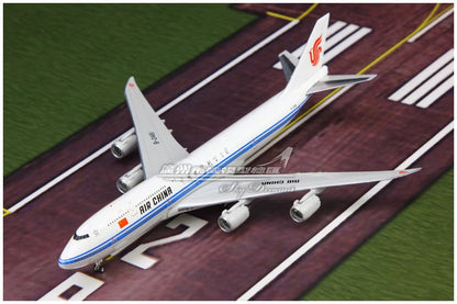 1:400 Phoenix AIR CHINA BOEING 747-8i Passenger Aircraft Diecast Airplane Model