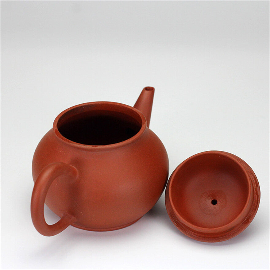 Yixing Zisha Purple Clay Chinese Teapot Signed, With Great Tea Patina 芭乐 清水泥