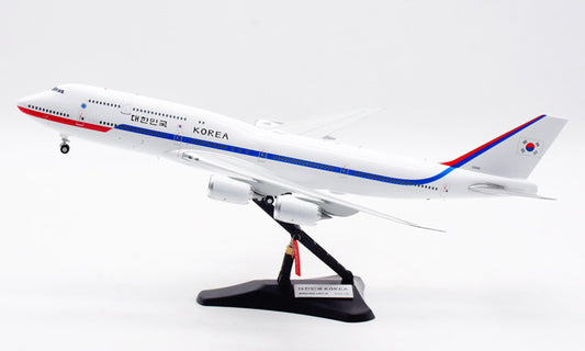 1:200 38CM JC Wings Korea B747-8 Airplane Diecast Aircraft Plane Model