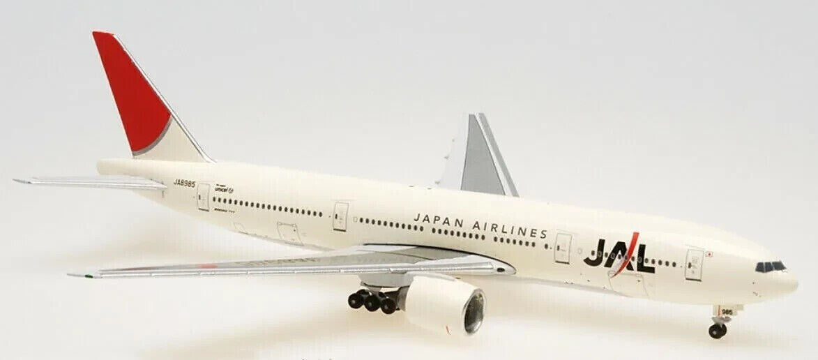 1:500 Aeroclassics JAPAN AIRLINES BOEING 777-200 Passenger Plane Diecast Model