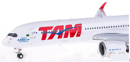 1:200 Eagle TAM Airlines Airbus A350-900 PR-XTA Passenger Airplane Diecast Model