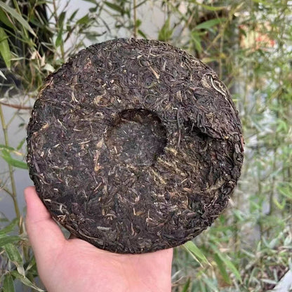 357g Yunnan Raw Pu-erh Tea 2002 Bulang Wild Pu'er Raw Tea Cake Aged Puerh Tea