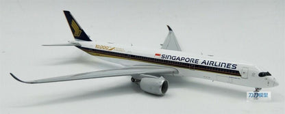 1:400 JC Wings SINGAPORE AIRLINES AIRBUS A350XWB Passenger Plane Diecast Model