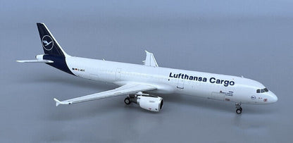 1:400 NG Model Lufthansa AIRBUS A321 Passenger Airplane Diecast Aircraft Model