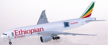 1:200 32CM JC Wings Ethiopian Cargo BOEING 777-200LRF Airplane Diecast Model