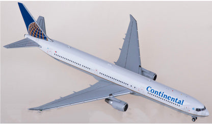 1:400 JC Wings Continental Airlines Boeing 767-400ER Airplane Diecast Model