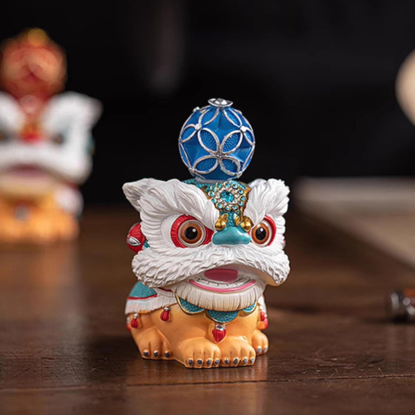 Chinese Style Rotate Hydrangea Lion Resin Tea Pet 9.5cm 3.8in Chinese Tea Set