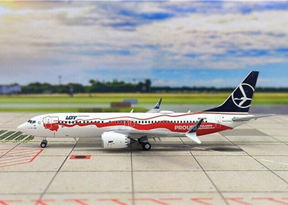1:400 JC Wings LOT BOEING 737 MAX 8 Passenger Airplane Diecast Aircraft Model