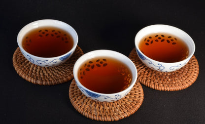 100g Yunnan Menghai Ancient Tree Brown Chen Xiang Ripe Pu'er Tea Xiaotuo Tea