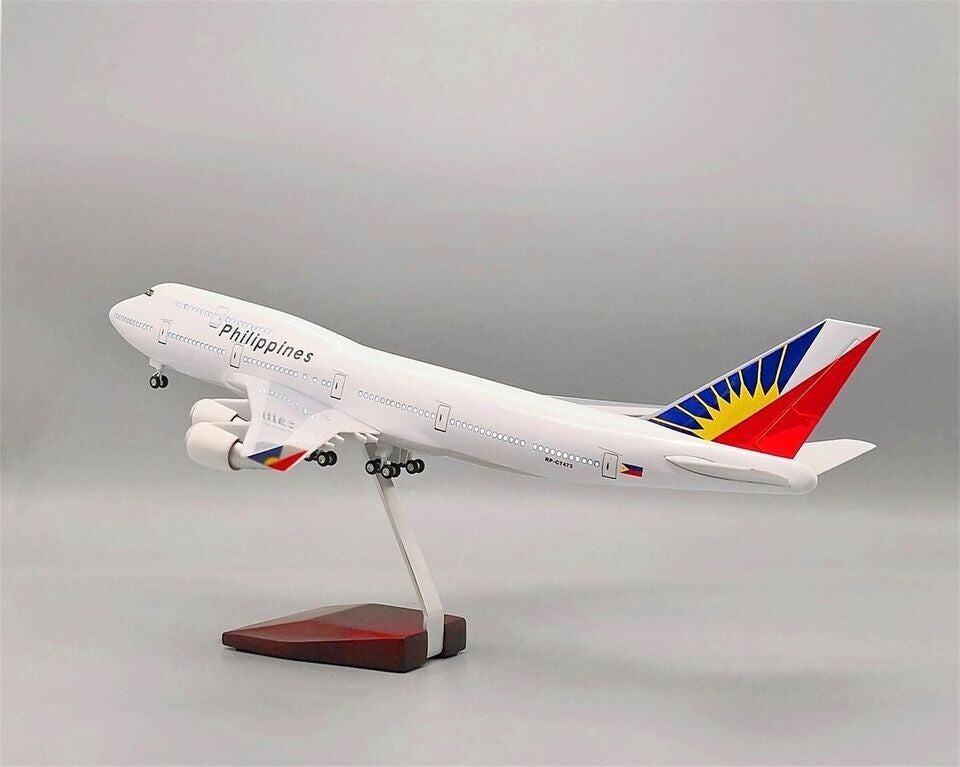 47CM Philippines BOEING 747-400 Airplane Led Sound- controlled Light Resin Model