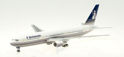 1:200 28CM Hogan Britannia BOEING 767-300ER Passenger Airplane ABS Plastic Model