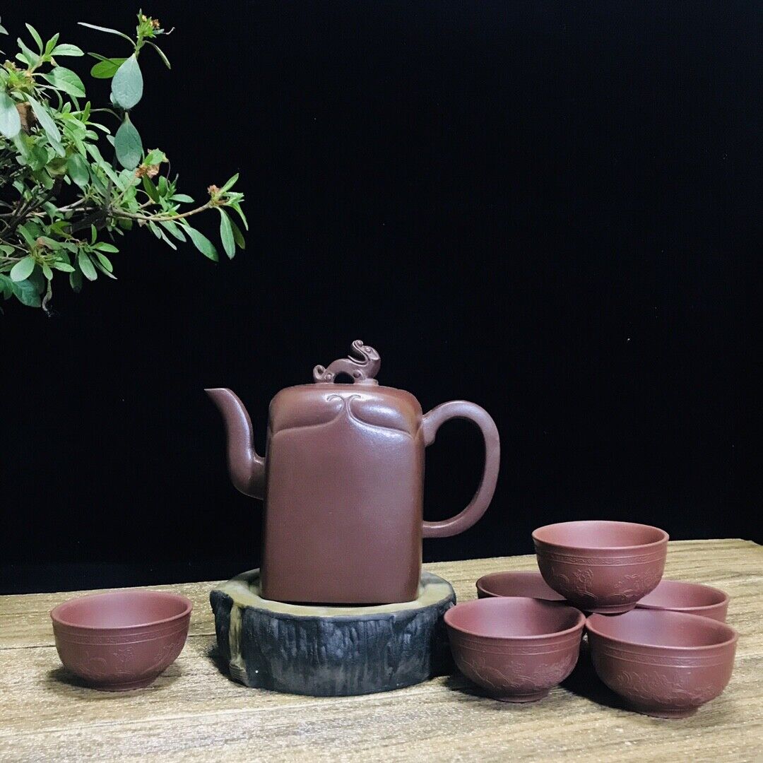 Chinese Yixing Zisha Clay Handmade Exquisite Teapot（灵玺 底款：王寅春）