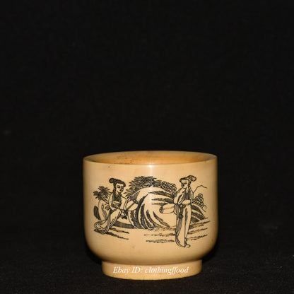 Collecting Handicrafts Carving Beautiful Wine and Tea Cup Ornaments