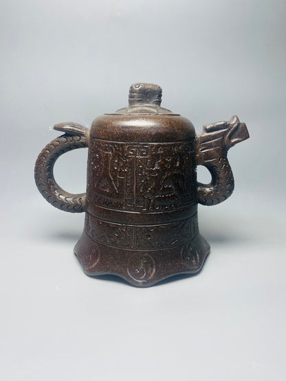 Chinese Yixing Zisha Clay Handmade Exquisite Teapot （古钟壶 底款：徐维君）