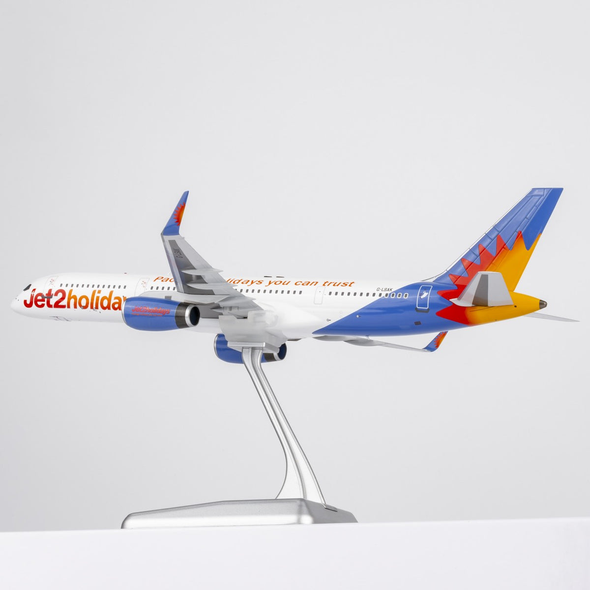 1:200 NGmodels Jet2 Boeing 757-200 Passenger Airplane Diecast Plane Model